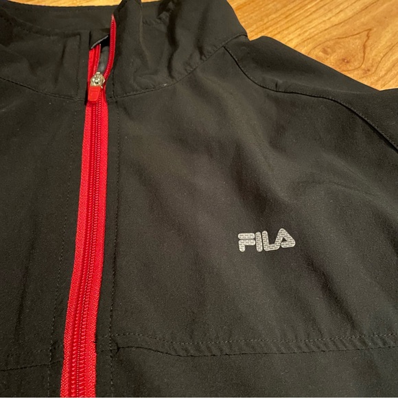 Men’s Fila Windbreaker Jacket - Picture 3 of 8